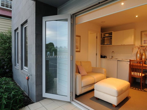 The Victoria Apartments - Tourism Gold Coast 19