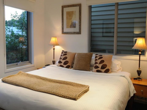 The Victoria Apartments - Tourism Gold Coast 36