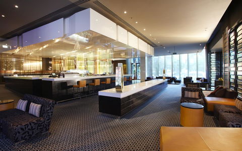 Crown Promenade Melbourne - Tourism Gold Coast 11