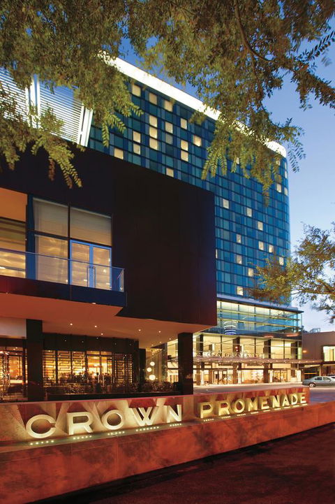 Crown Promenade Melbourne - Tourism Gold Coast 8