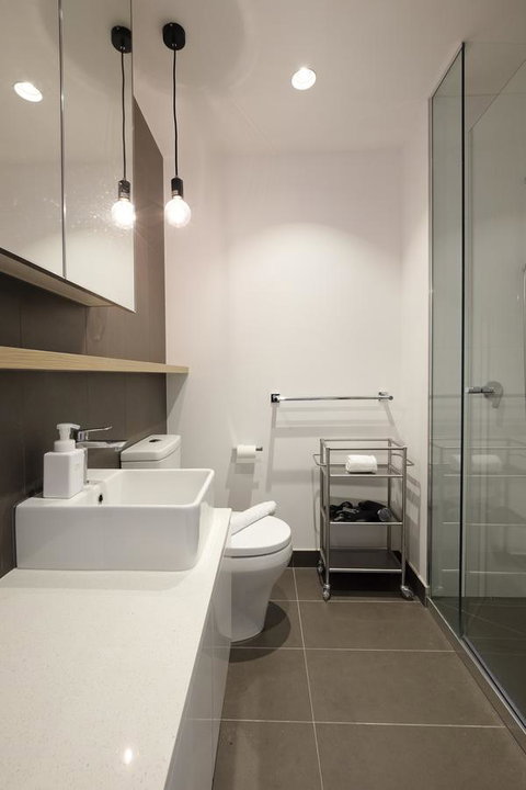 Mono Apartments On La Trobe Street - Gold Coast 22
