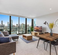 Experience Platinum Hotel Apartments - Tourism Gold Coast