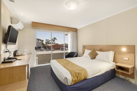 Ciloms Airport Lodge - Tourism Gold Coast 30