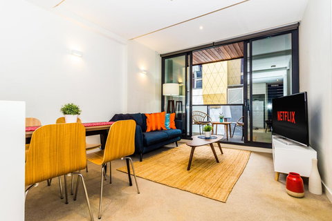 Stay Like Home - Tourism Gold Coast 0