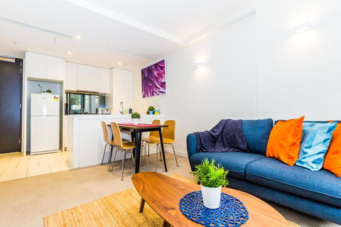 Stay Like Home - Tourism Gold Coast 24