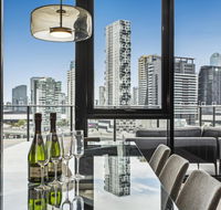 Serviced Apartments Melbourne - Teri - Tourism Gold Coast