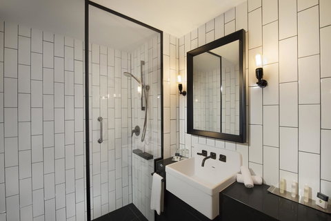 DoubleTree By Hilton Melbourne - Tourism Gold Coast 15