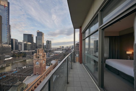 DoubleTree By Hilton Melbourne - Tourism Gold Coast 23