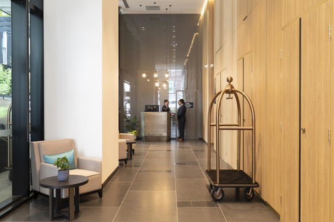 Novotel Melbourne Central - Tourism Gold Coast 35