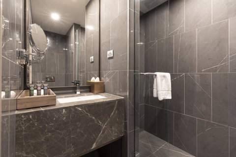 Novotel Melbourne Central - Tourism Gold Coast 6