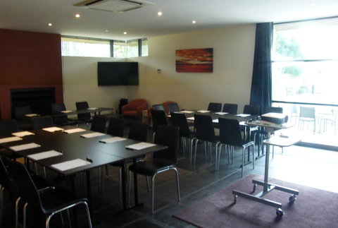 Phillip Island Apartments - Gold Coast 16