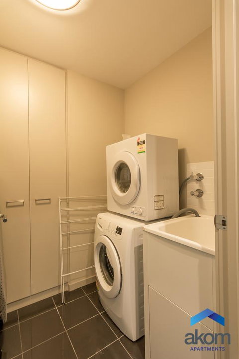 AKOM AT Docklands - Tourism Gold Coast 28