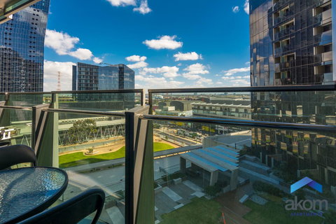 AKOM AT Docklands - Tourism Gold Coast 19