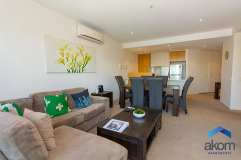 AKOM AT Docklands - Tourism Gold Coast 7