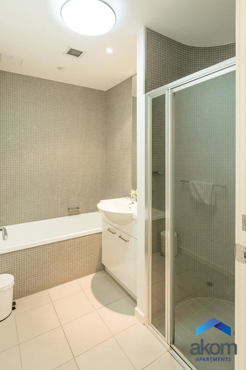 AKOM AT Docklands - Tourism Gold Coast 13