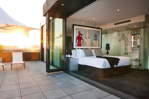 The Cullen Melbourne - Art Series - Tourism Gold Coast 19