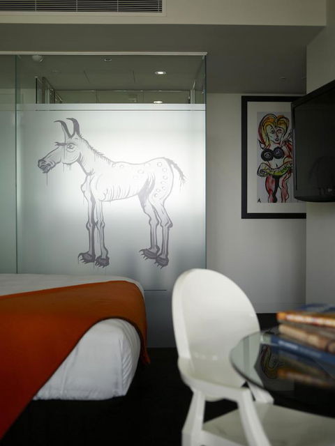 The Cullen Melbourne - Art Series - Tourism Gold Coast 9