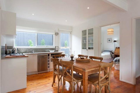 Capella Villa No. 4 - Stunning Luxury Decor Inside And Out - Tourism Gold Coast 6