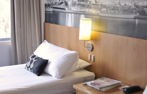 Mercure North Melbourne - Tourism Gold Coast 18