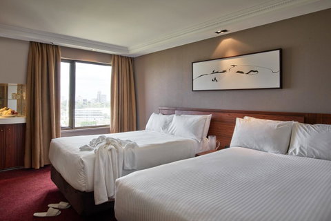 Pullman Melbourne On The Park - Tourism Gold Coast 9
