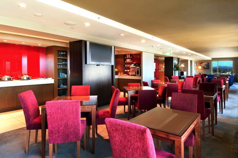 Pullman Melbourne On The Park - Tourism Gold Coast 32