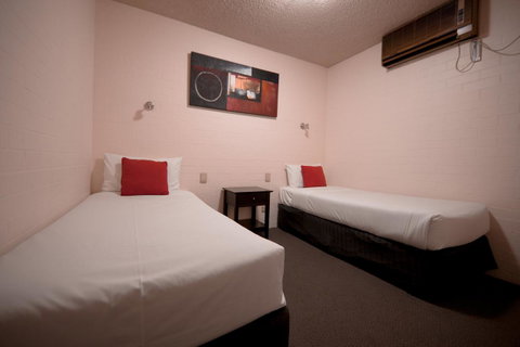 City Reach Motel - Tourism Gold Coast 16