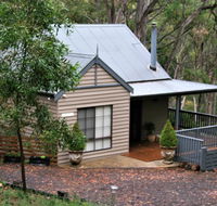 Tangenong Cottages - Tourism Gold Coast