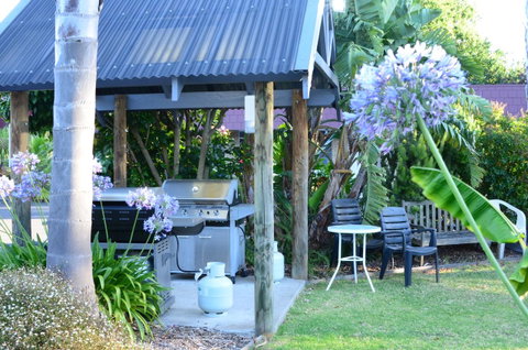 Tropicana Motor Inn - Tourism Gold Coast 18