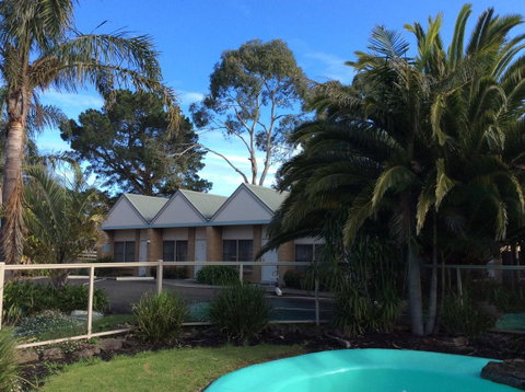 Tropicana Motor Inn - Tourism Gold Coast 36