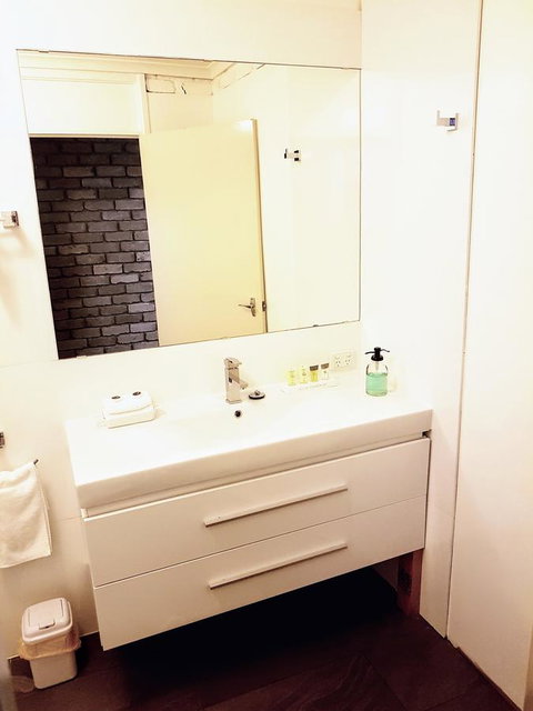 Tropicana Motor Inn - Tourism Gold Coast 24