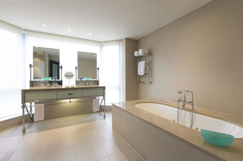 The Westin Melbourne - Tourism Gold Coast 4
