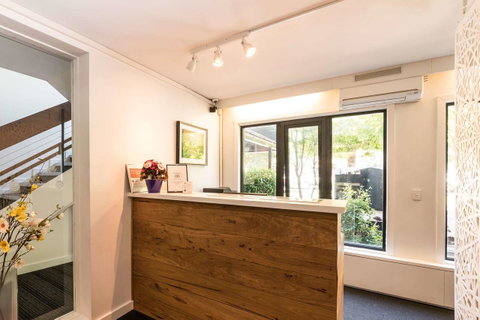 Comfort Hotel East Melbourne - Tourism Gold Coast 1