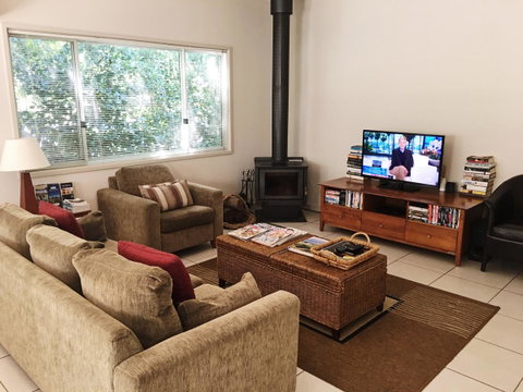 Luxury Abalina Cottages - Tourism Gold Coast 33