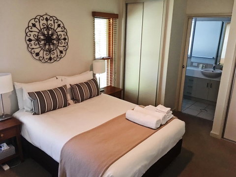 Luxury Abalina Cottages - Tourism Gold Coast 31