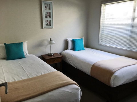 Luxury Abalina Cottages - Tourism Gold Coast 29