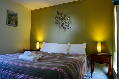 Executive Hideaway - Gold Coast 29