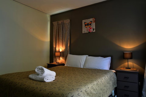 Executive Hideaway - Gold Coast 1