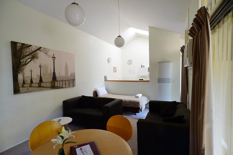 Executive Hideaway - Gold Coast 15