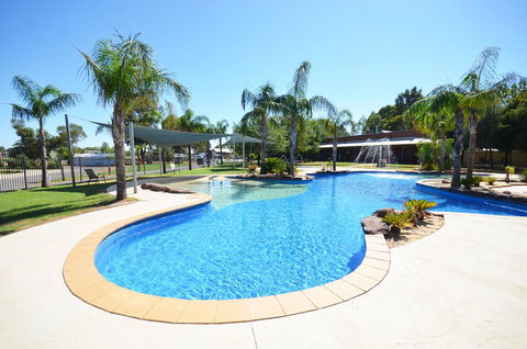 Tasman Holiday Parks - Merool On The Murray - Tourism Gold Coast 40