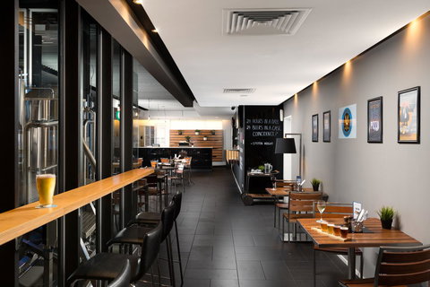 Atura Dandenong - Gold Coast 26