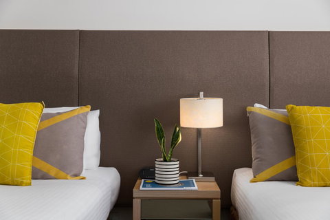 Atura Dandenong - Gold Coast 5