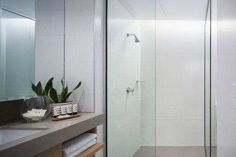 Atura Dandenong - Gold Coast 4