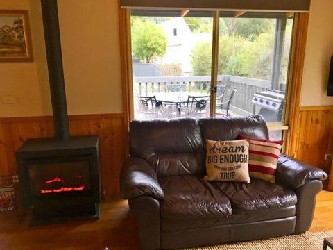 Kangurra Holiday House - Tourism Gold Coast 24