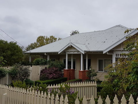 Healesville House - Fig Tree House - Tourism Gold Coast 2