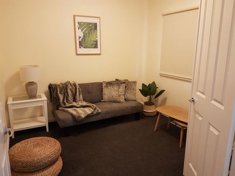 Healesville House - Fig Tree House - Tourism Gold Coast 9