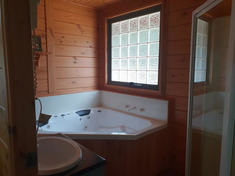 Kiramli Villas - Tourism Gold Coast 1