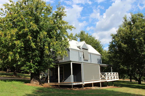 Abbys Cottages Bright - Tourism Gold Coast 11