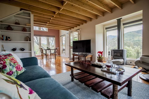 Abbys Cottages Bright - Tourism Gold Coast 16