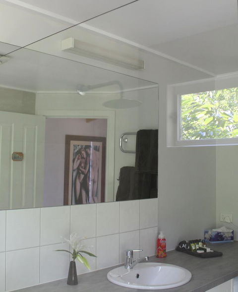 Abbys Cottages Bright - Tourism Gold Coast 13