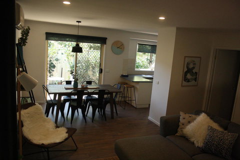 4 Autumn Grove - Gold Coast 13